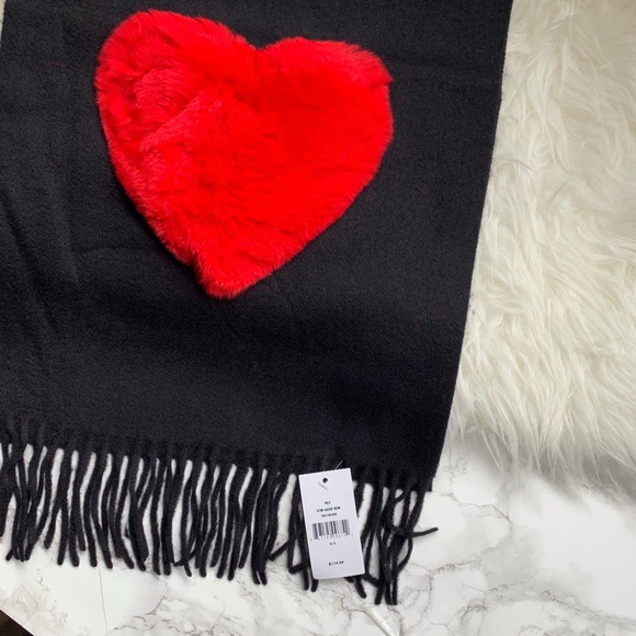 Renvy black scarf with heart detail NWT  - Picture 2 of 7